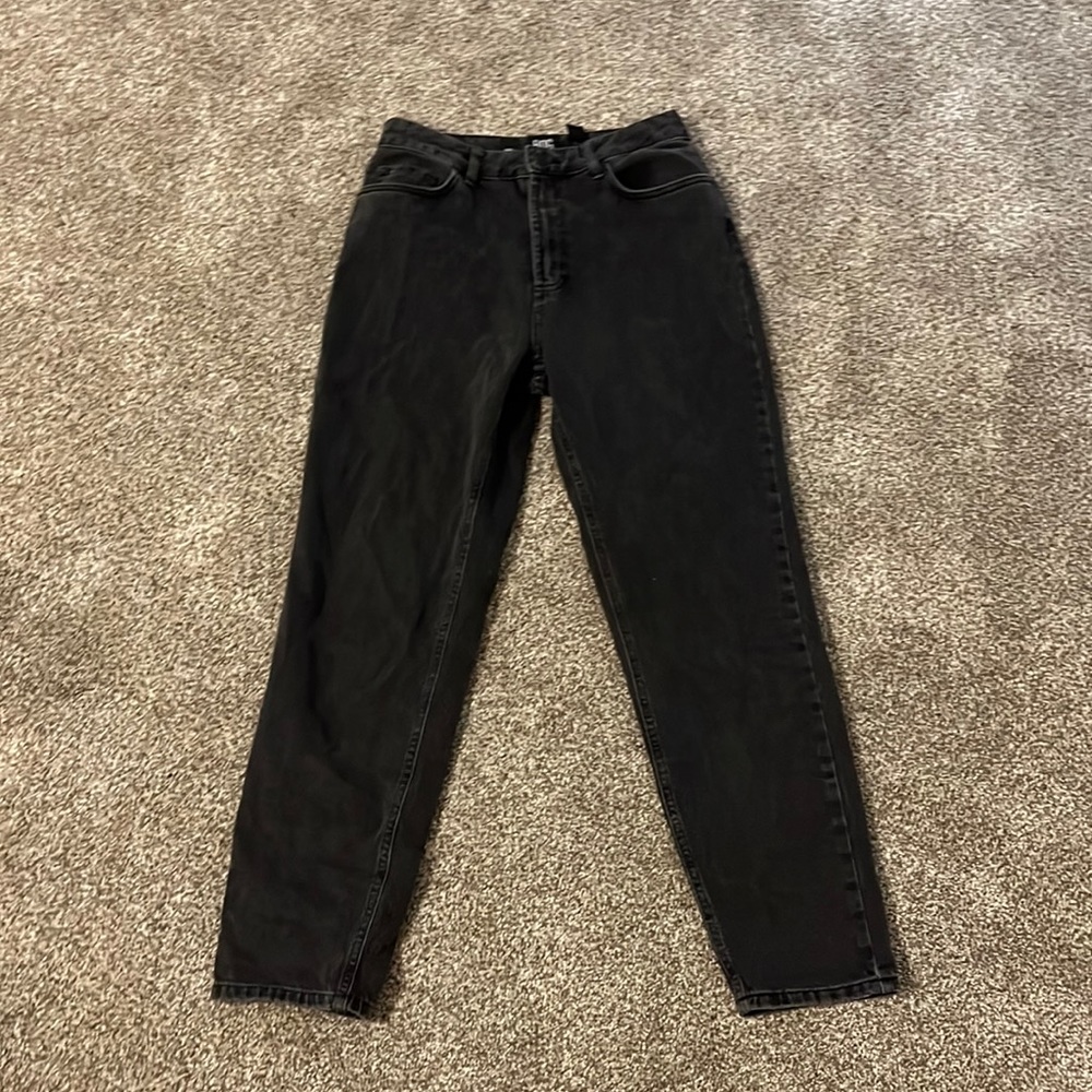 Urban outfitters mom jeans